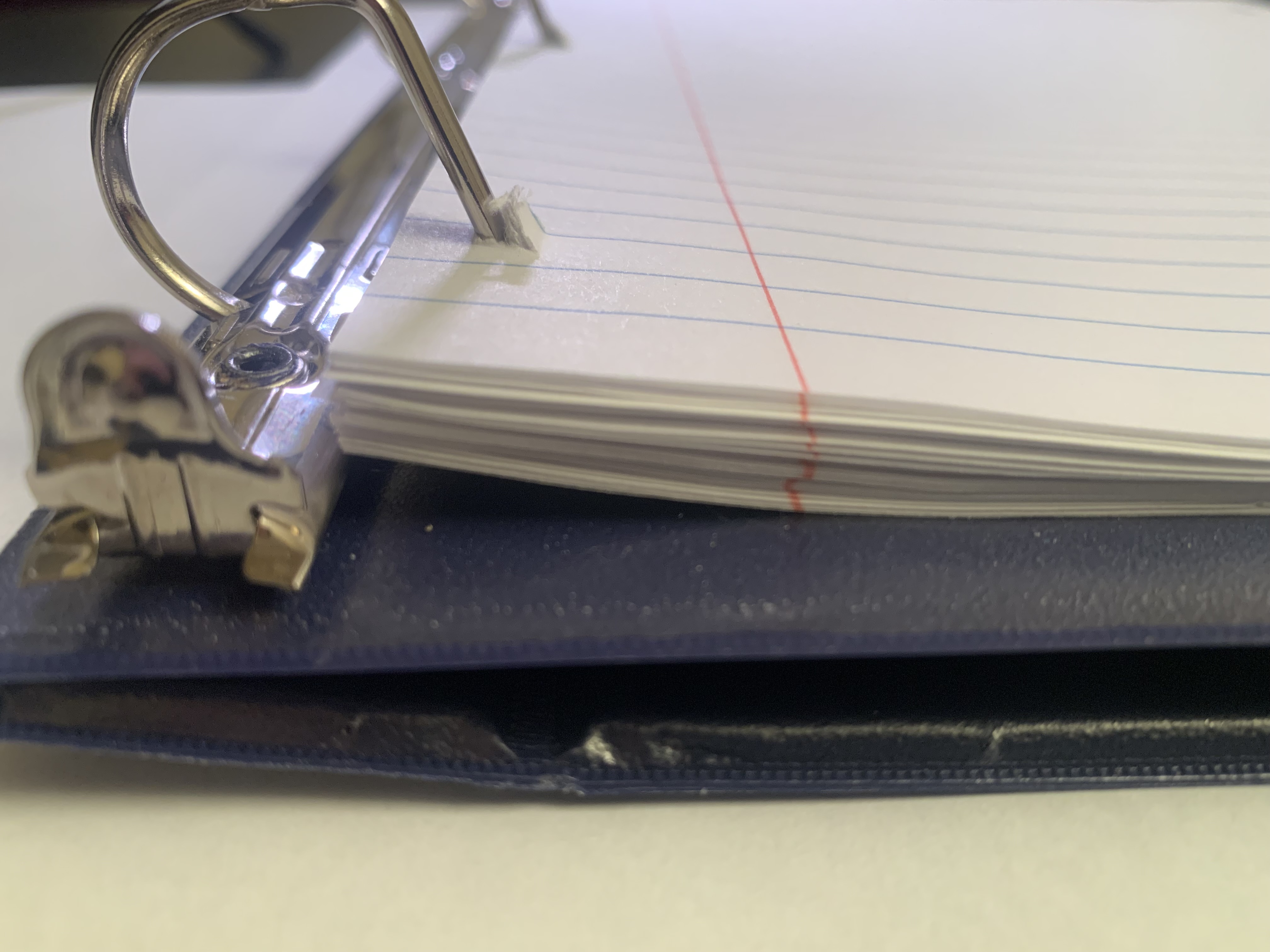 V-Punch in binder: improved stack/insertion behavior